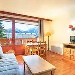 Vacanceole - L'edelweiss 3*