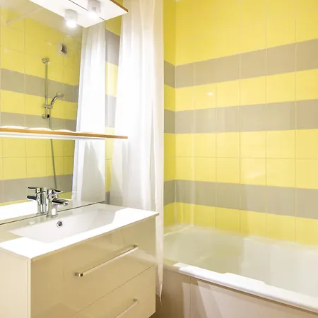 Vacanceole - L'edelweiss 3*