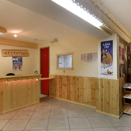 Aparthotel Vacanceole - L'edelweiss 3*