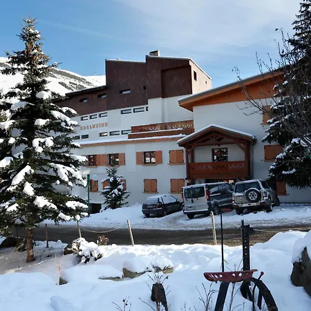 Vacanceole - L'edelweiss Apart-hotel 3*