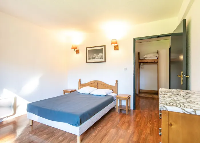 Vacanceole - L'edelweiss 3*