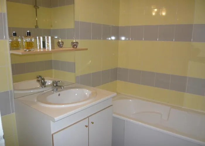 Vacanceole - L'edelweiss 3* Λε Ντεζ Αλπ